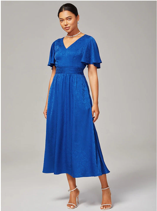 Damen Maxikleid mit voluminösen Ärmeln und floralen Details Stalluxe