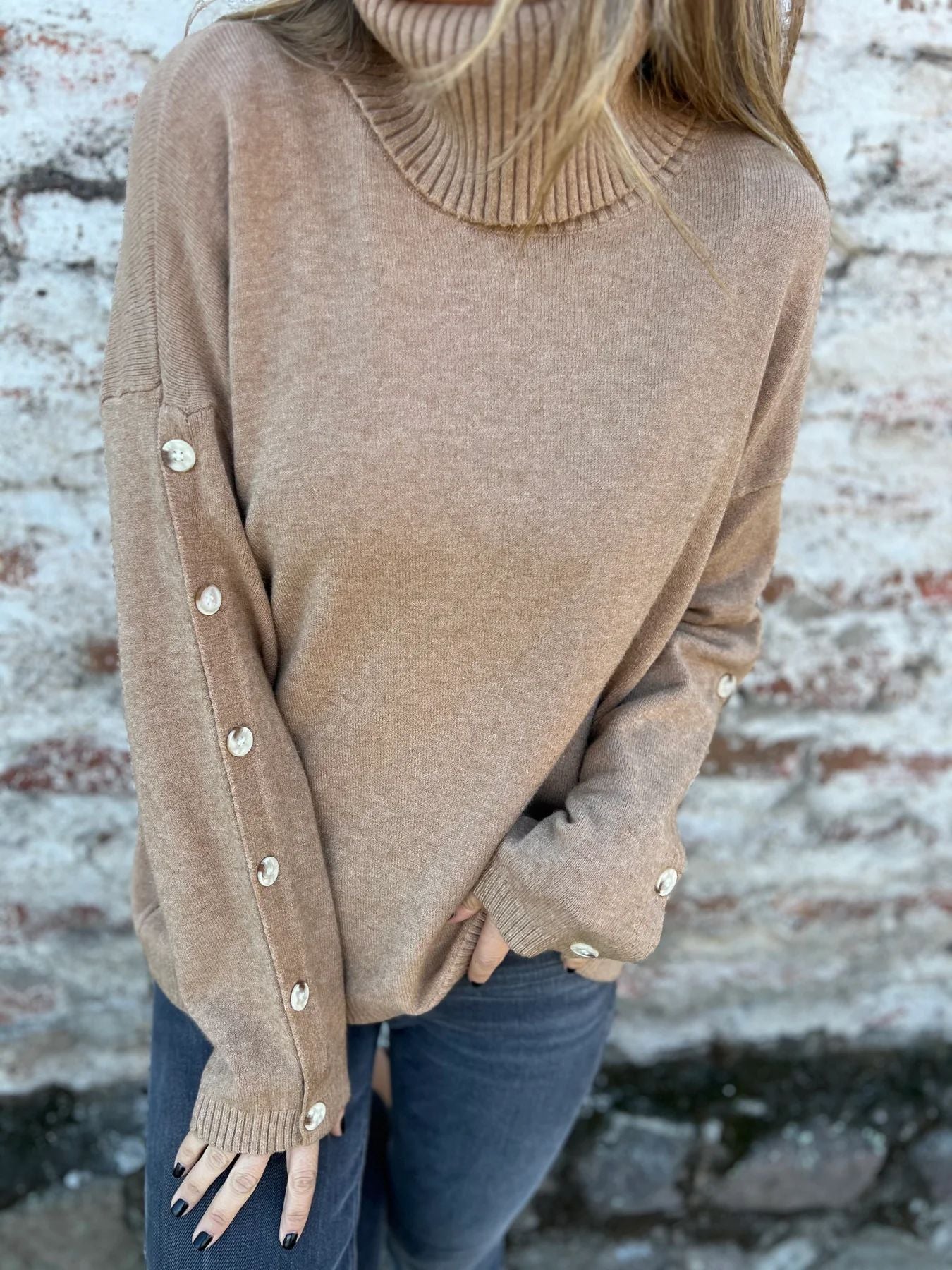 Damen Hoher Kragen Strickpullover mit Knopfdetails Stalluxe