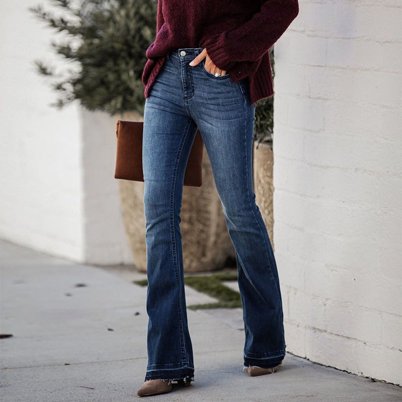 Damen Flared Jeans mit frayed Saum und hohem Bund Stalluxe