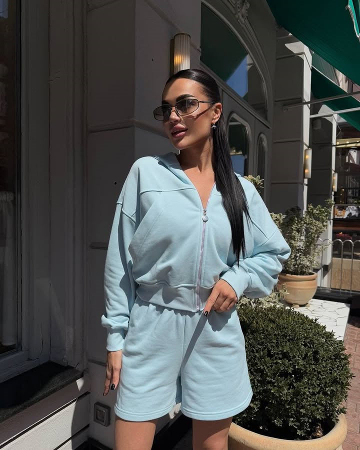 Damen trendy Kapuzenjacke und Shorts Set Stalluxe