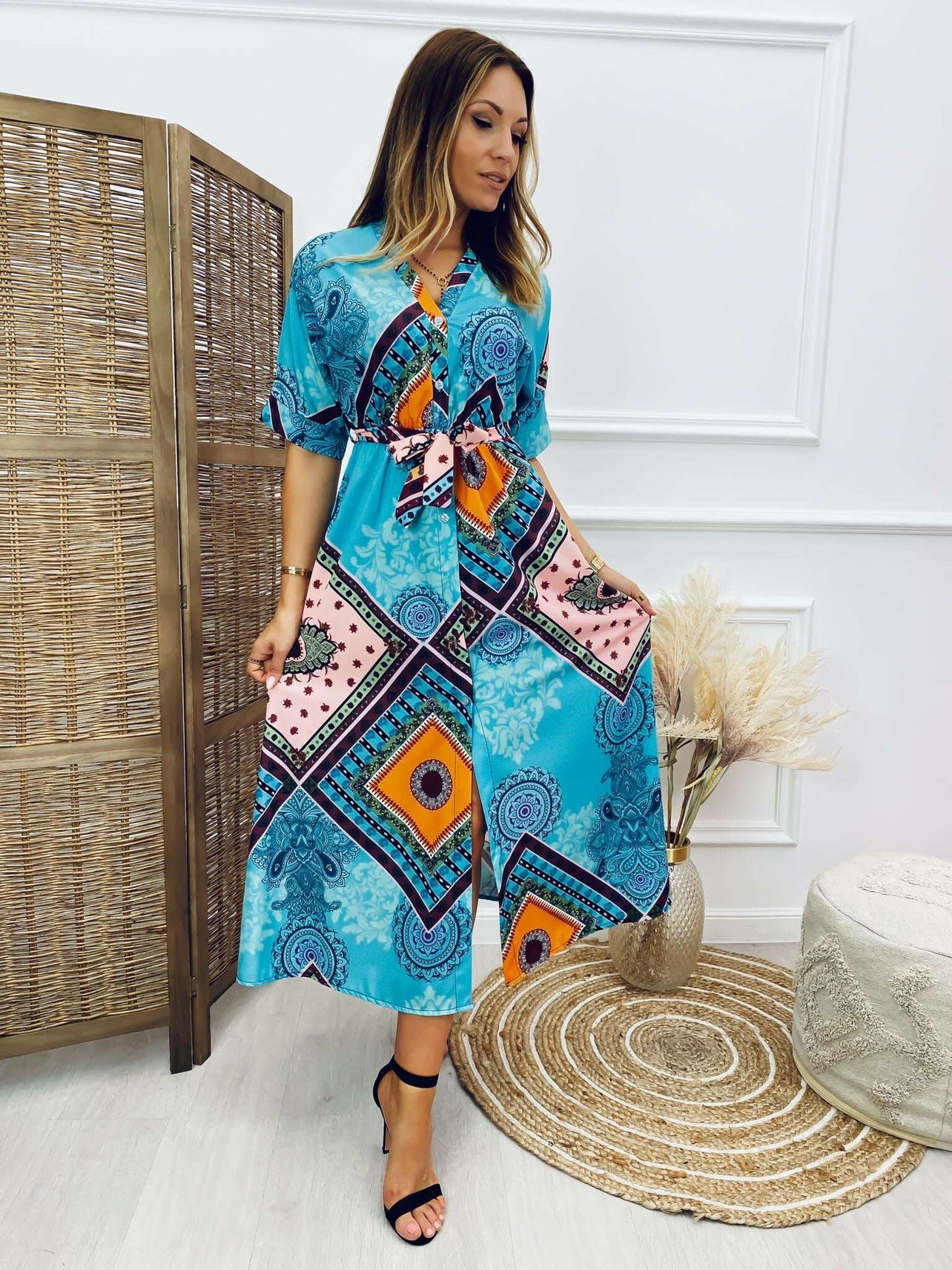 Damen Maxikleid mit buntem Muster und Taillengürtel Stalluxe