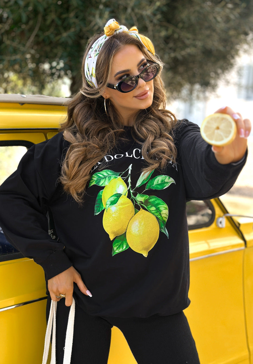 Damen lässiger Freizeitanzug mit fruchtigem Print und dehnbarem Material Stalluxe