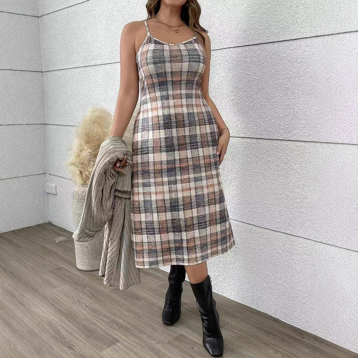 Damen Strickjacke mit asymmetrischem Saum und modischer Schnalle Stalluxe