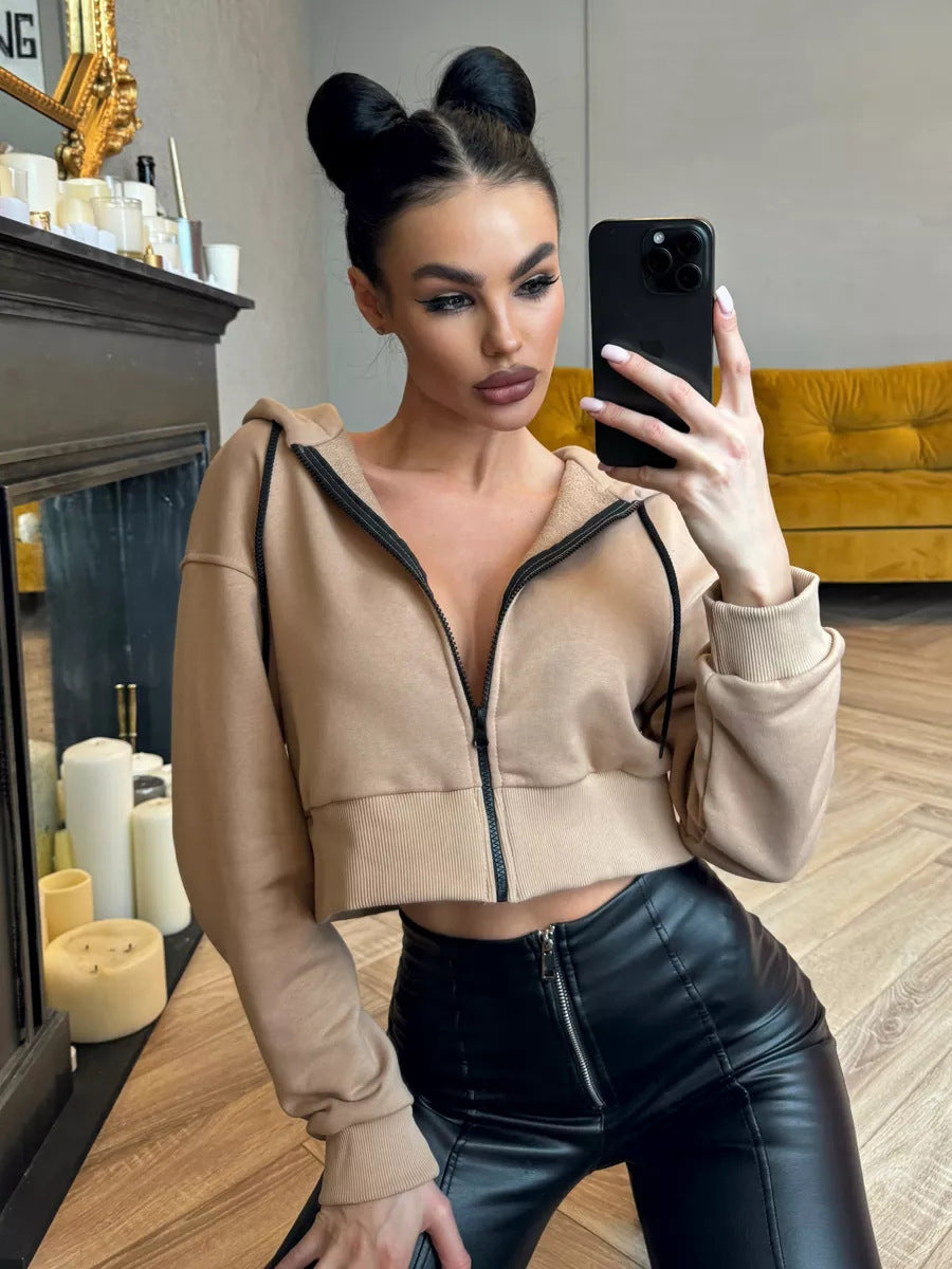Damen cropped Kapuzenpullover mit bequemen elastischen Bündchen und praktischen Taschen Stalluxe