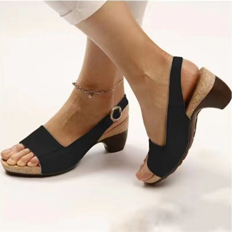 Damen Komfortable und stilvolle Sandalen mit anatomischem Fußbett und klassischem Riemendesign Stalluxe