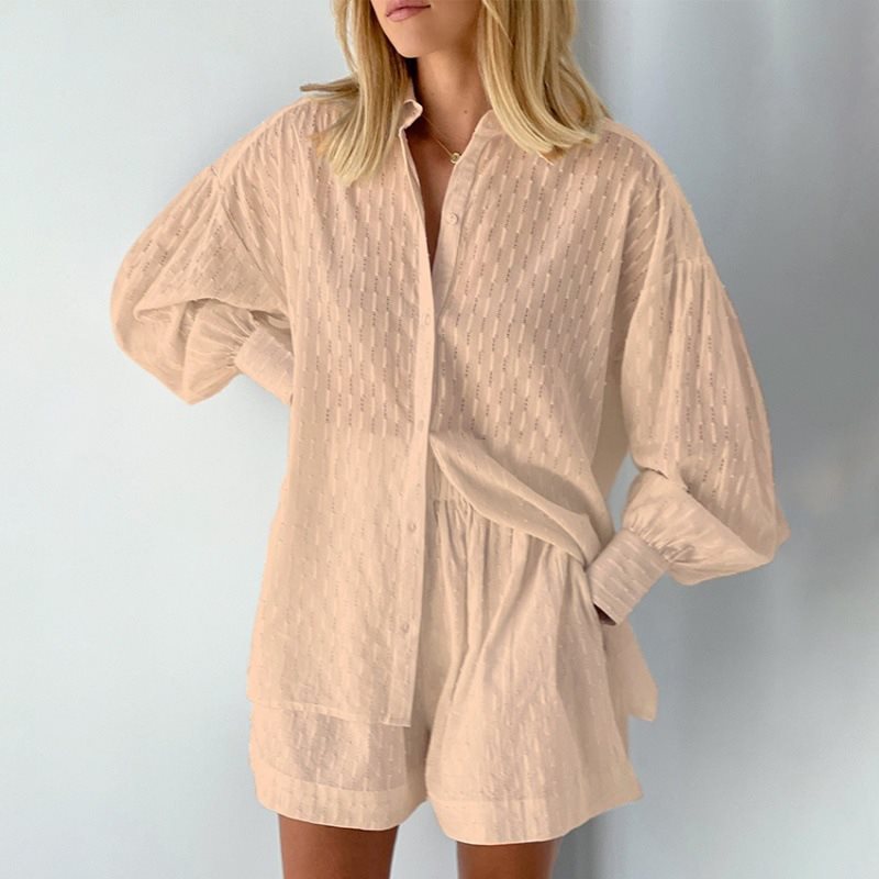 Damen lässiges Oversized Hemd mit Struktur und kurzen Hosen Stalluxe