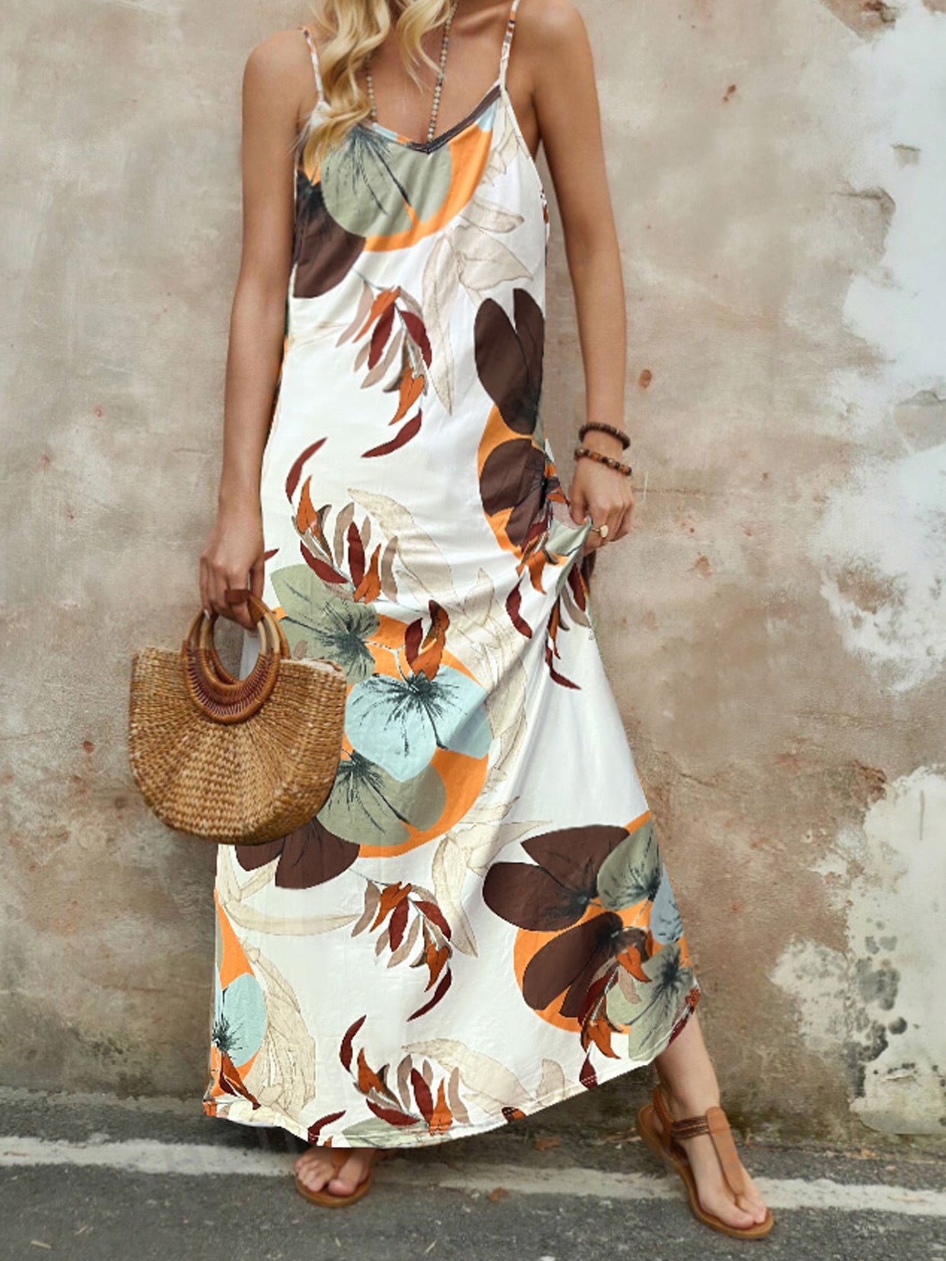 Damen Langärmliges Sommermaxikleid mit floralem Design und Spaghetti-Trägern Stalluxe