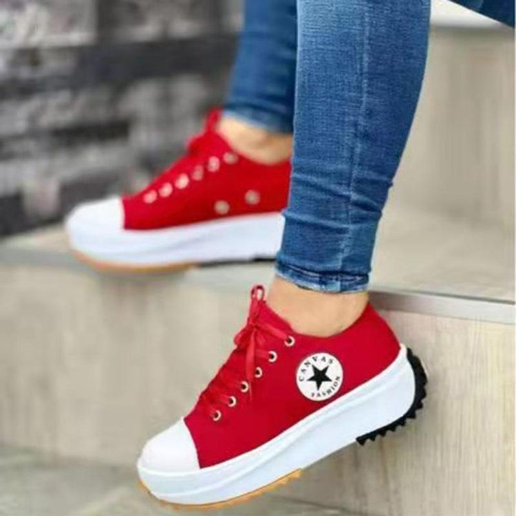 Damen Sportliche Sneaker im trendigen Design mit rutschfester Sohle Stalluxe