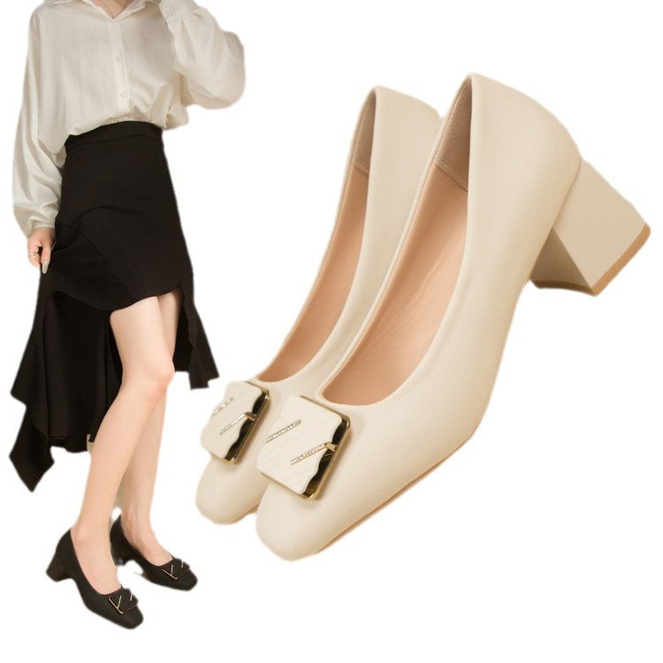 Damen elegante Pumps mit quadratischer Spitze und modischer Schnalle Stalluxe