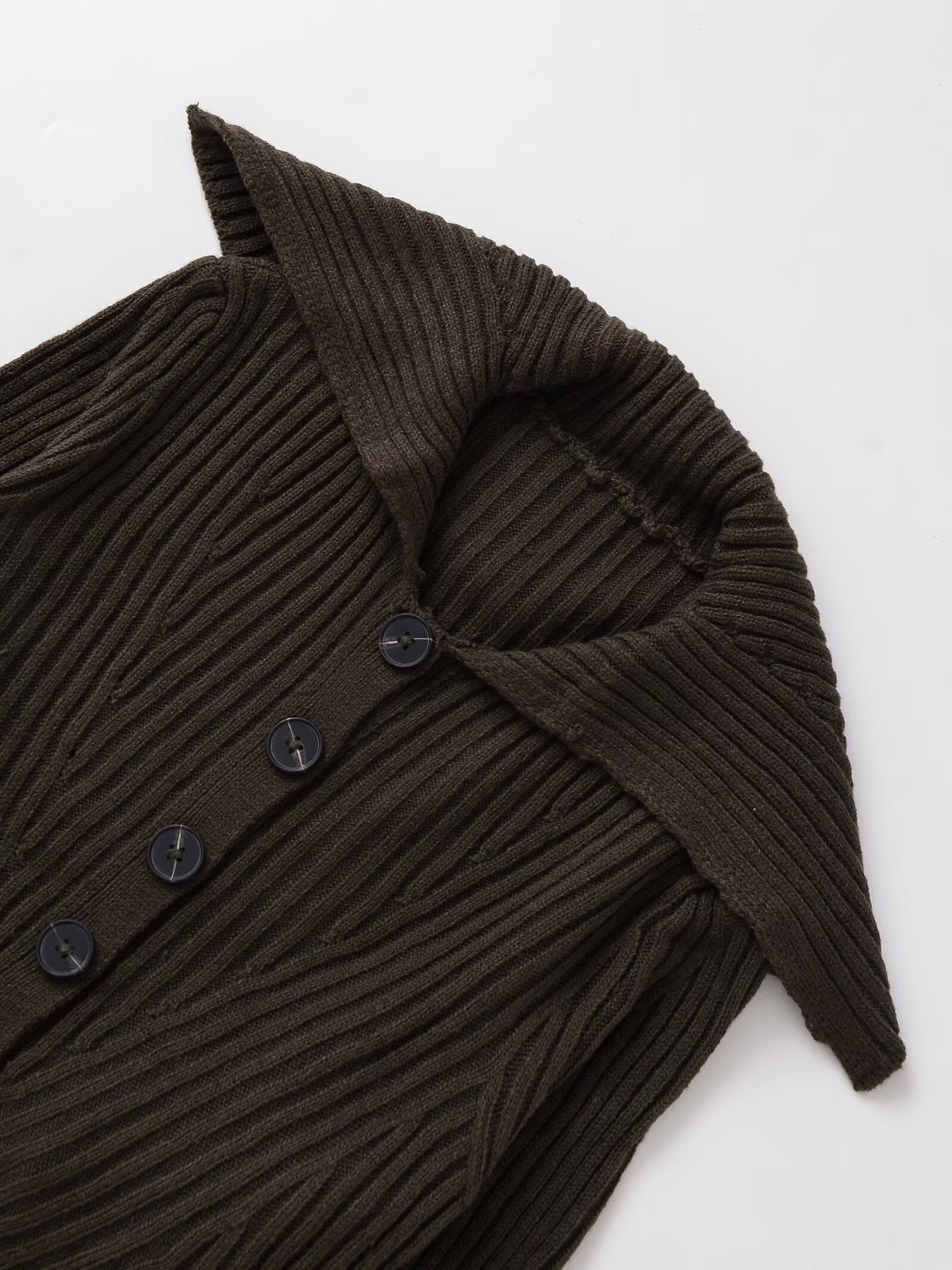 Damen cropped Strickjacke mit großem Kragen und Knopfverschluss Stalluxe