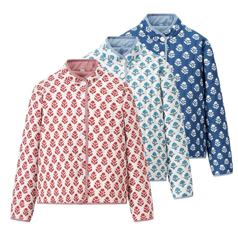 Damen Steppjacke mit floralen Mustern und elegantem Kragen Stalluxe