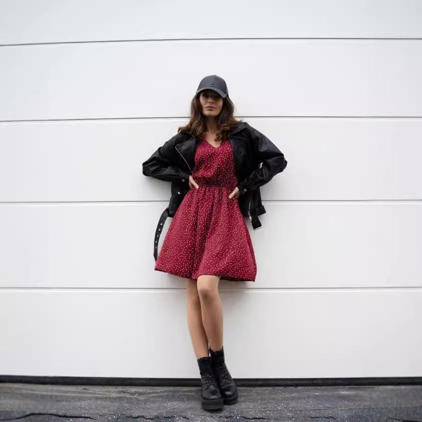 Damen Freizeitkleid mit gepunktetem Design und nähe Taillierung Stalluxe