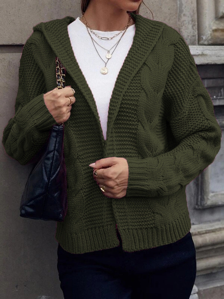 Damen Grobstrickjacke mit Kapuze und aufwendigem Zopfmuster Stalluxe