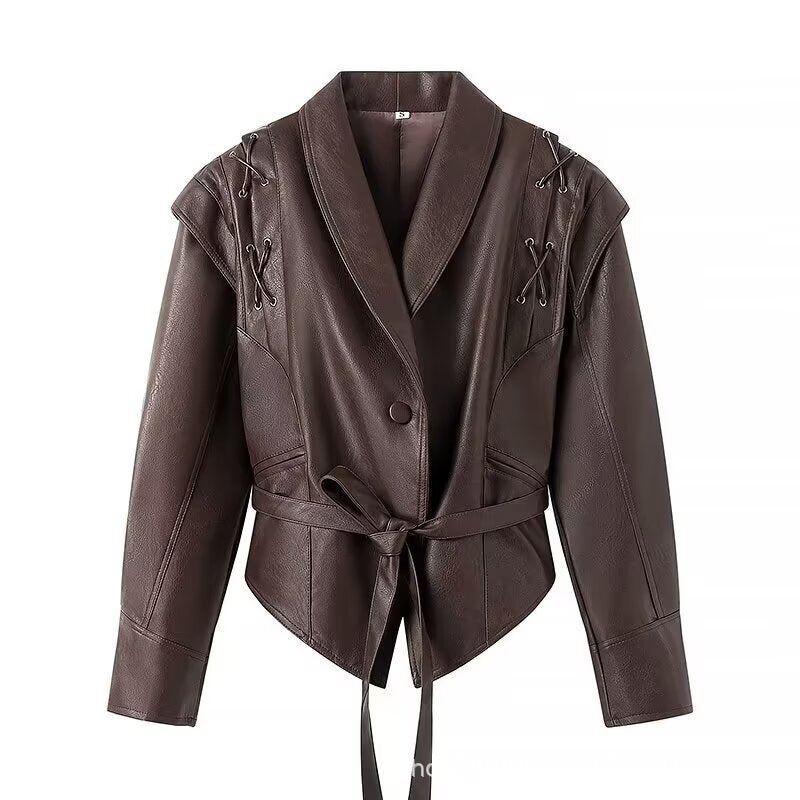 Damen modische Kunstlederjacke mit Taillengürtel und stylishen Schnürdetails Stalluxe