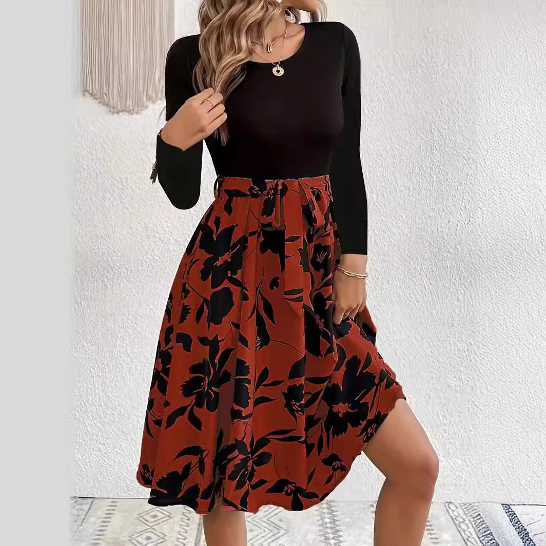 Damen Set aus langärmligem Oberteil und lässigem, floralem Rock Stalluxe
