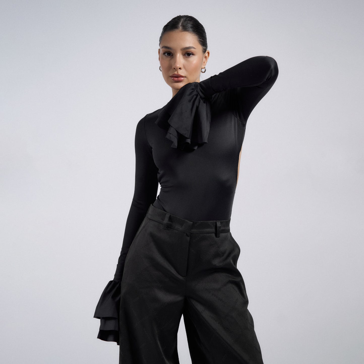 Damen Body mit eleganten Volantärmel Stalluxe