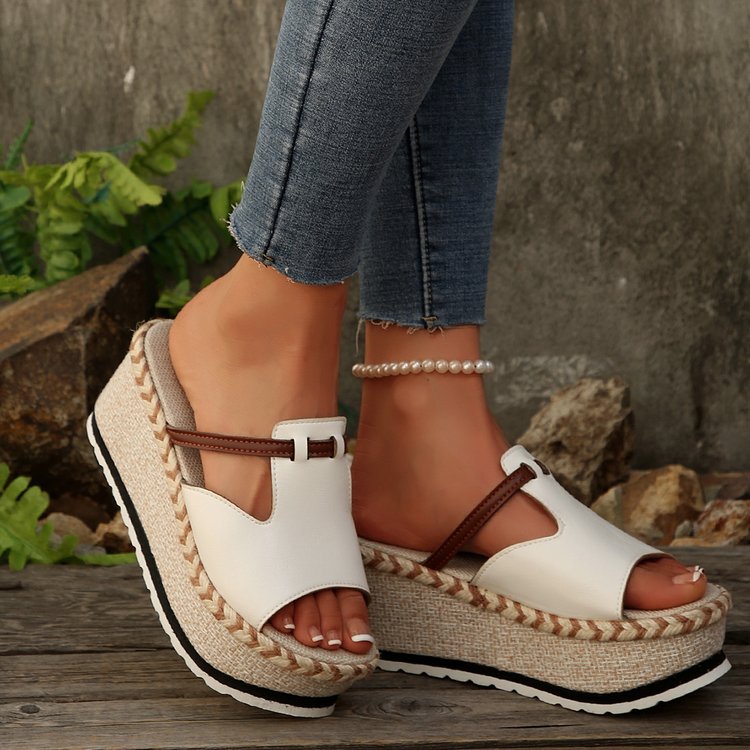 Damen Wedge-Pantoletten mit raffiniertem Design und gepolstertem Fußbett Stalluxe