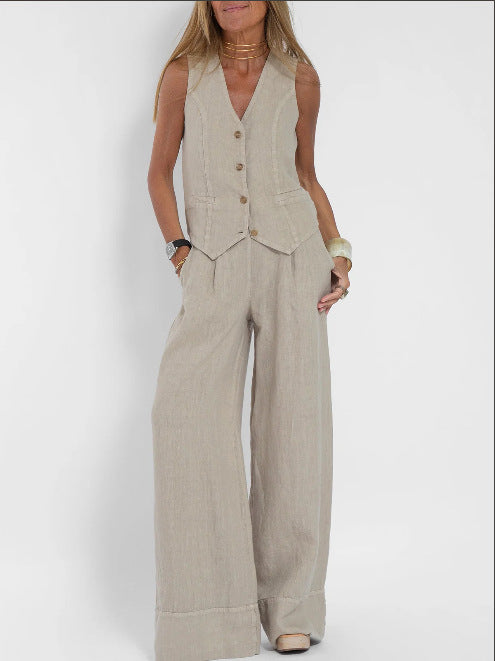 Damen Anzug mit weit geschnittenen Hosen und eleganter Weste Stalluxe