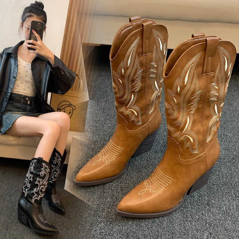 Damen Cowboy-Stiefel mit eleganter Stickerei und modernem Wedge-Design Stalluxe