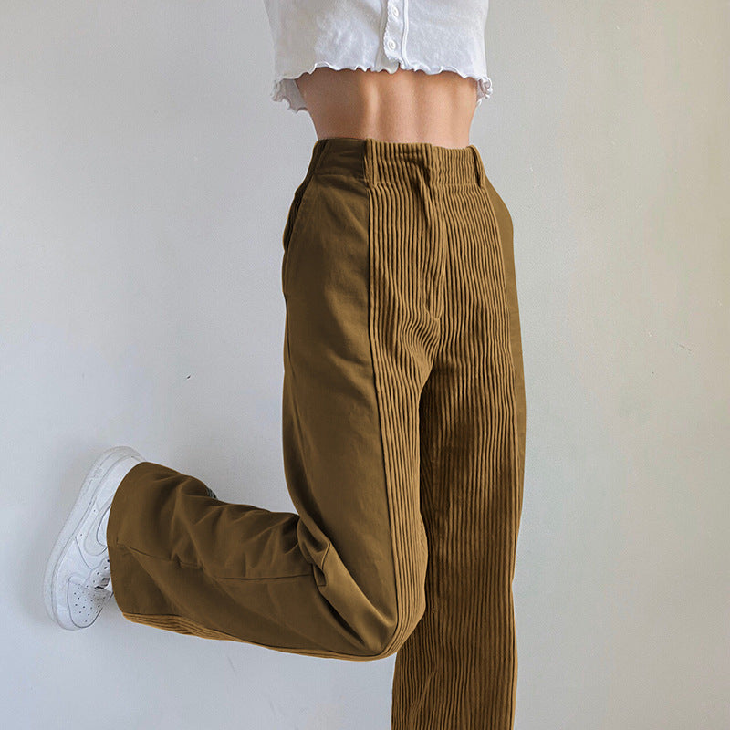 DamenLocker geschnittene High-Waist-Hosen mit vertikalen Rippdetails Stalluxe