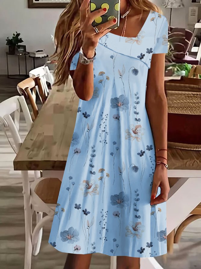 Damen Sommerkleid mit floralem Design und weitem Schnitt Stalluxe