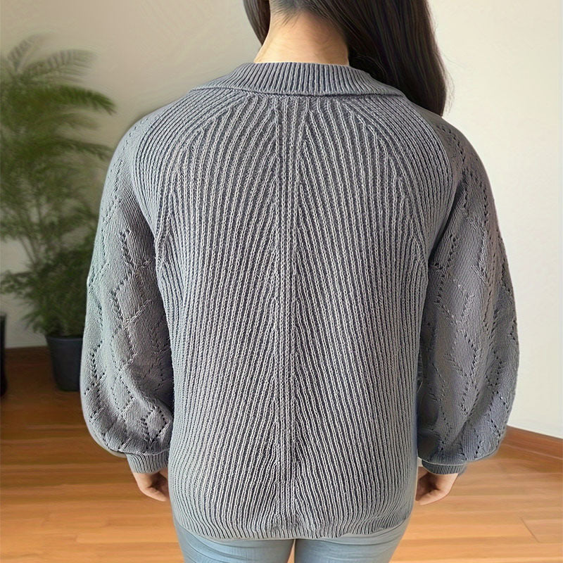 Damen Strickpullover mit eleganter Stickerei und auffälligem V-Ausschnitt Stalluxe