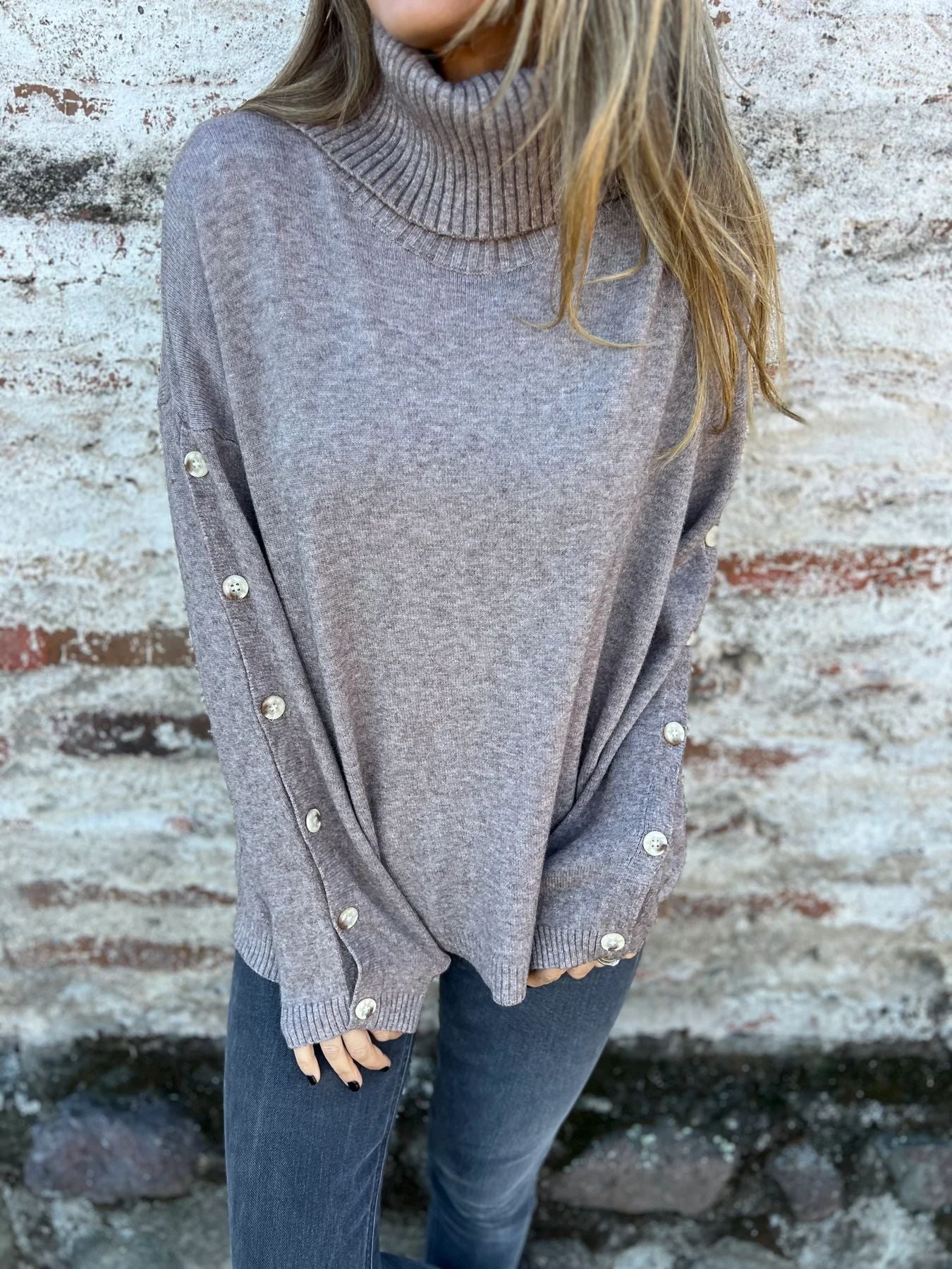 Damen Hoher Kragen Strickpullover mit Knopfdetails Stalluxe