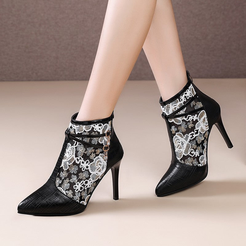 Damen Elegante High Heel Stiefeletten mit transparentem Spitzendesign Stalluxe