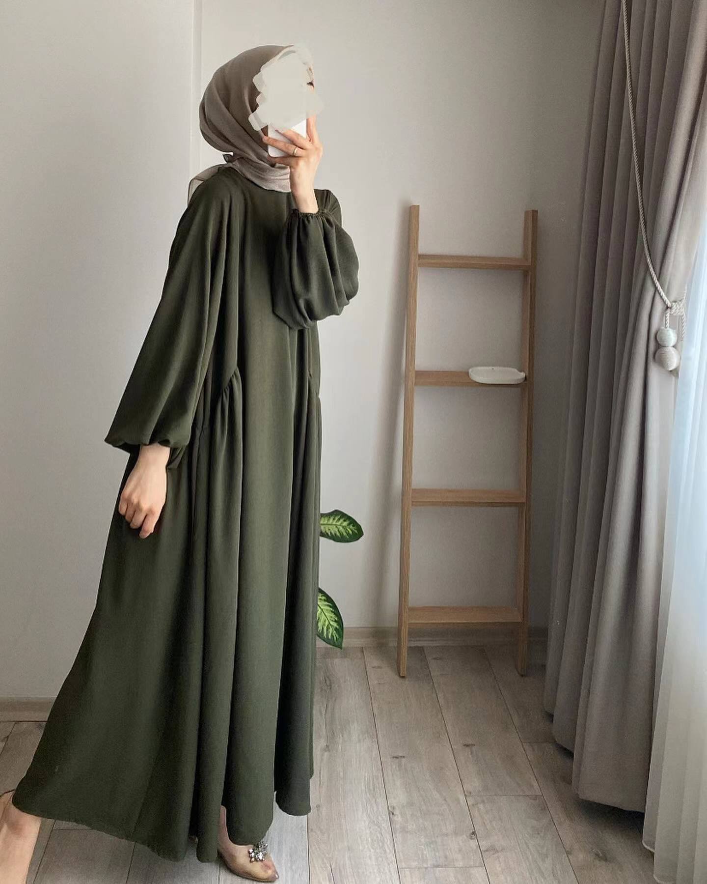 Damen elegantes Maxikleid mit voluminösen Ärmeln und fließendem Schnitt Stalluxe