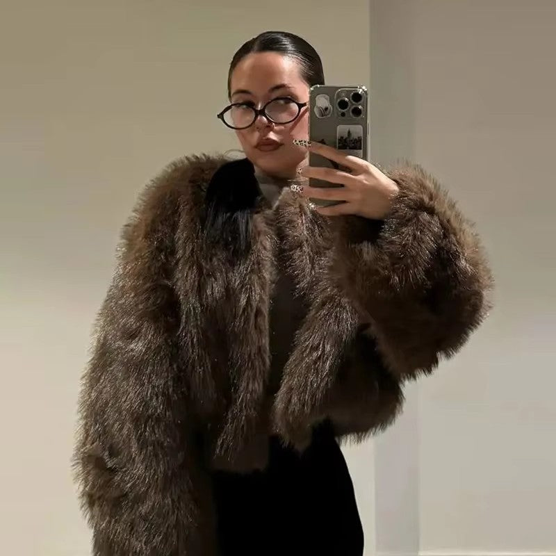 Damen Kuschelige Kunstpelzjacke mit offenem Schnitt Stalluxe
