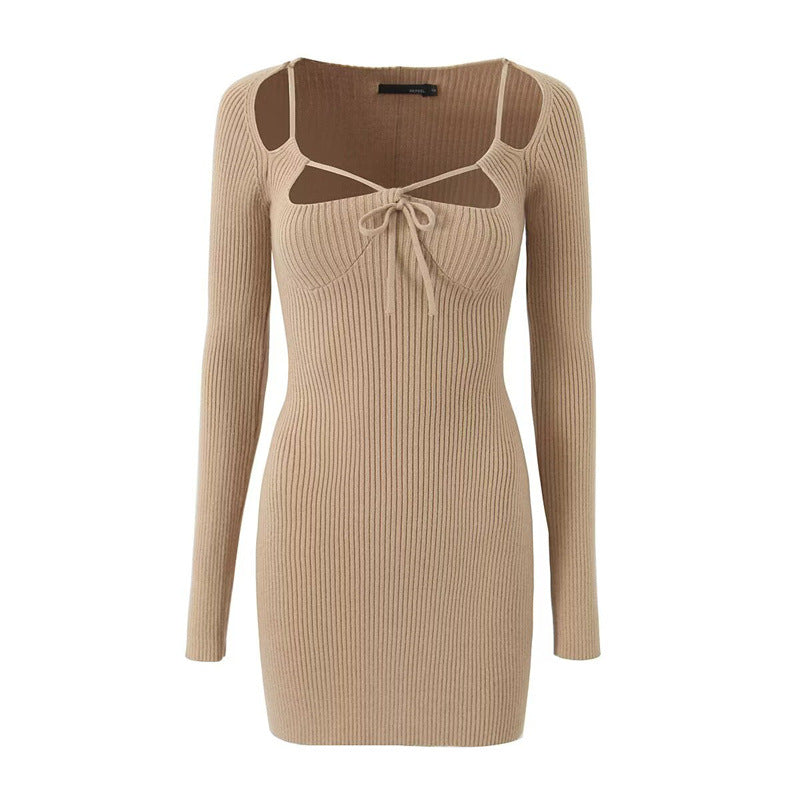 Damen figurbetontes Rippkleid mit Cut-Out-Details und langen Ärmeln Stalluxe
