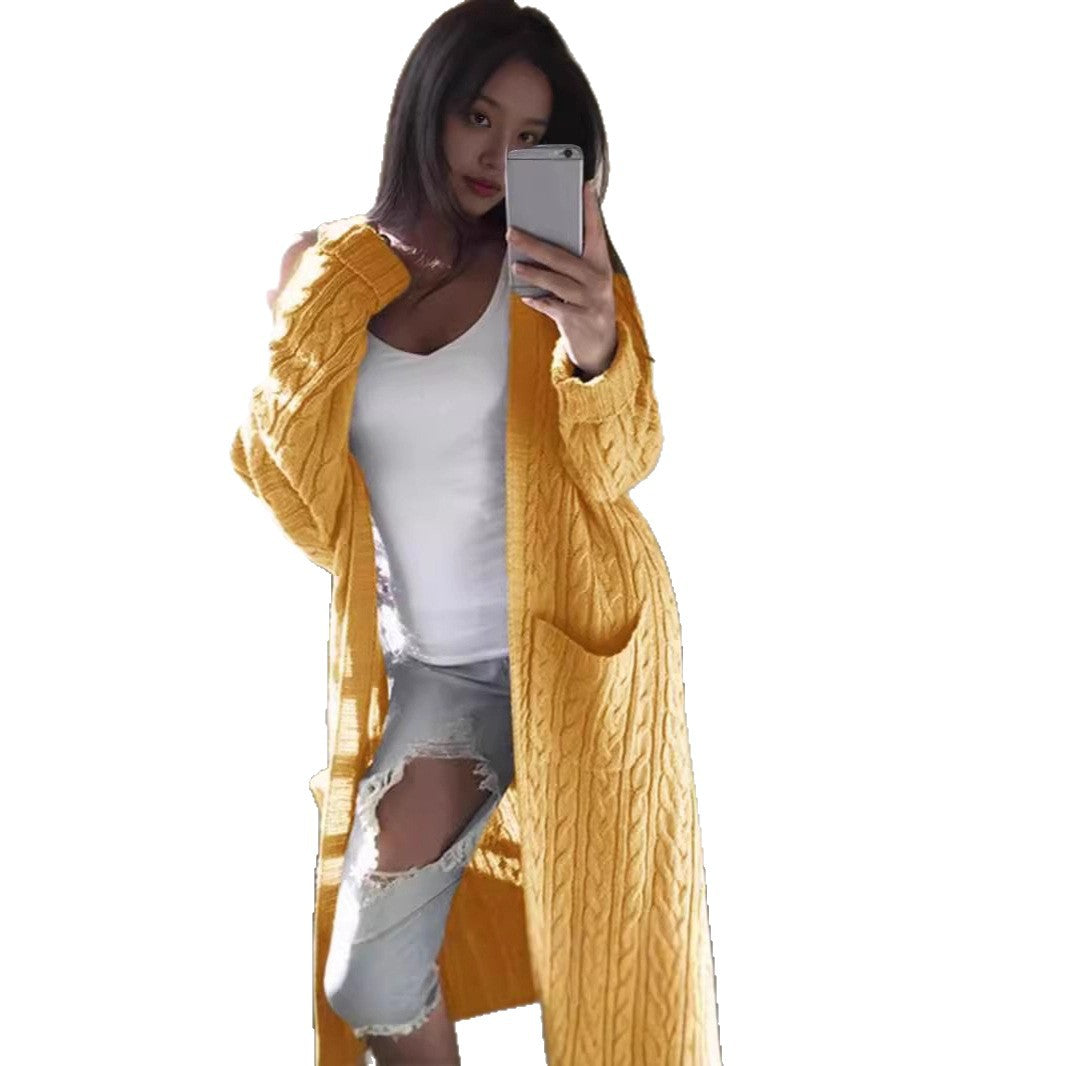 Damen Strickjacke mit Kabelmuster und Schulterdetails Stalluxe