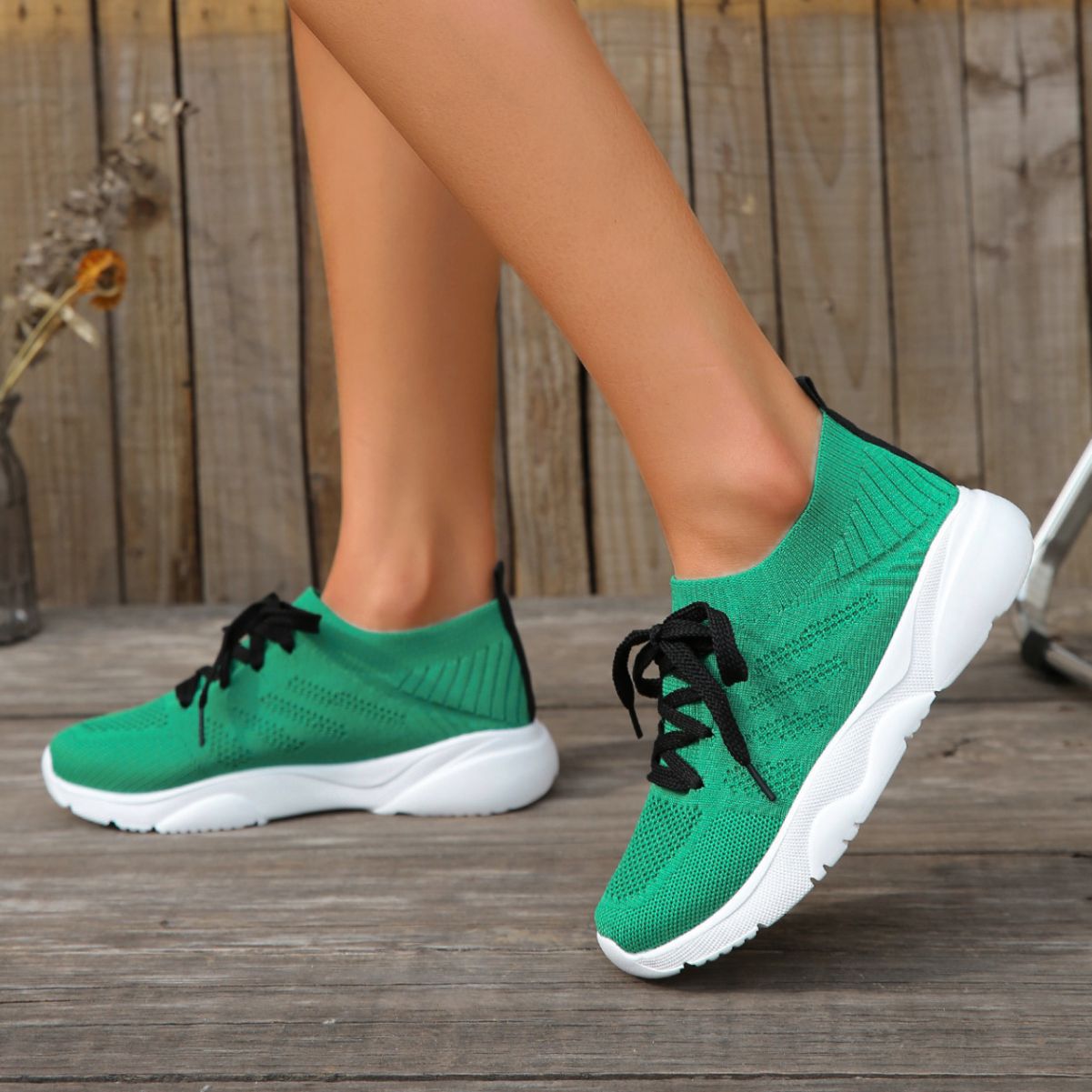 Damen Sportliche Sneakers mit atmungsaktivem Mesh-Obermaterial Stalluxe