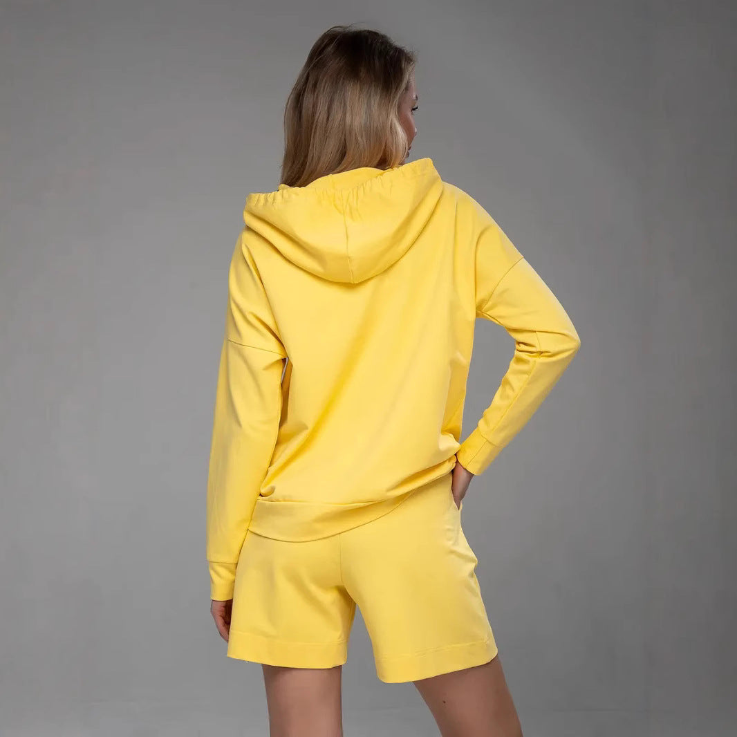 Damen lässiger Hoodie mit oversized Schnitt und passenden Shorts Stalluxe