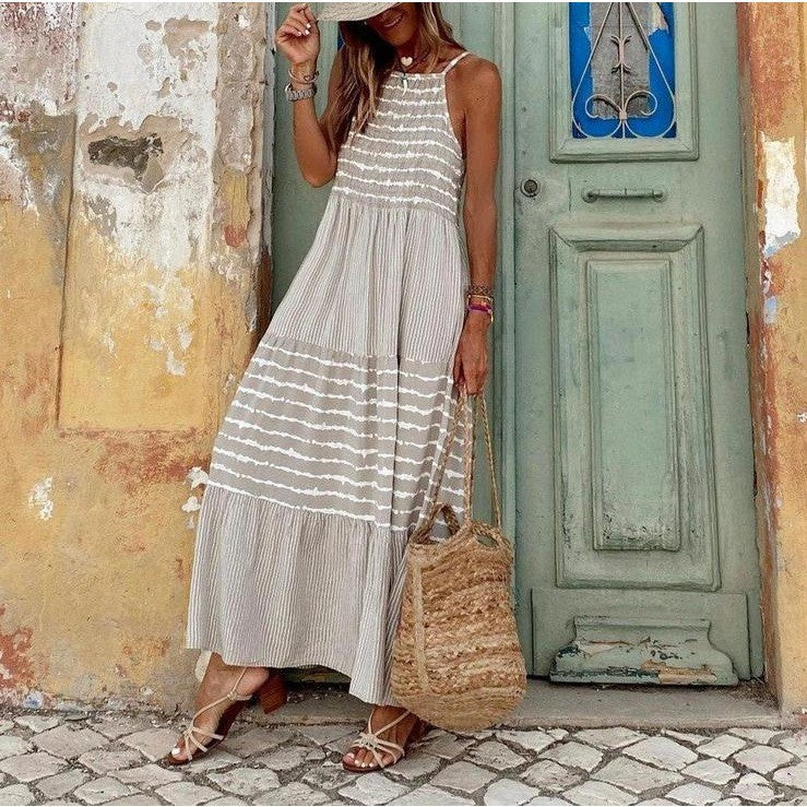 Damen Sommerliches Maxikleid mit gestreiftem Design und komfortablem Rückenausschnitt Stalluxe