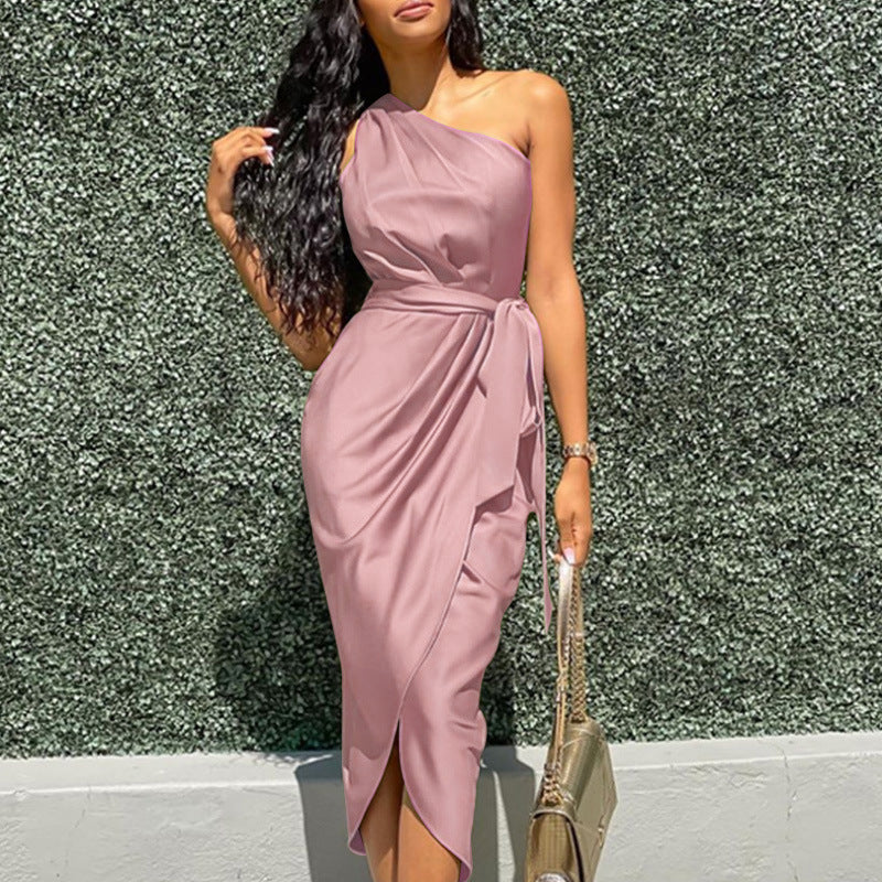 Damen Elegantes Wickelkleid mit asymmetrischem Schnitt und Taillengürtel Stalluxe
