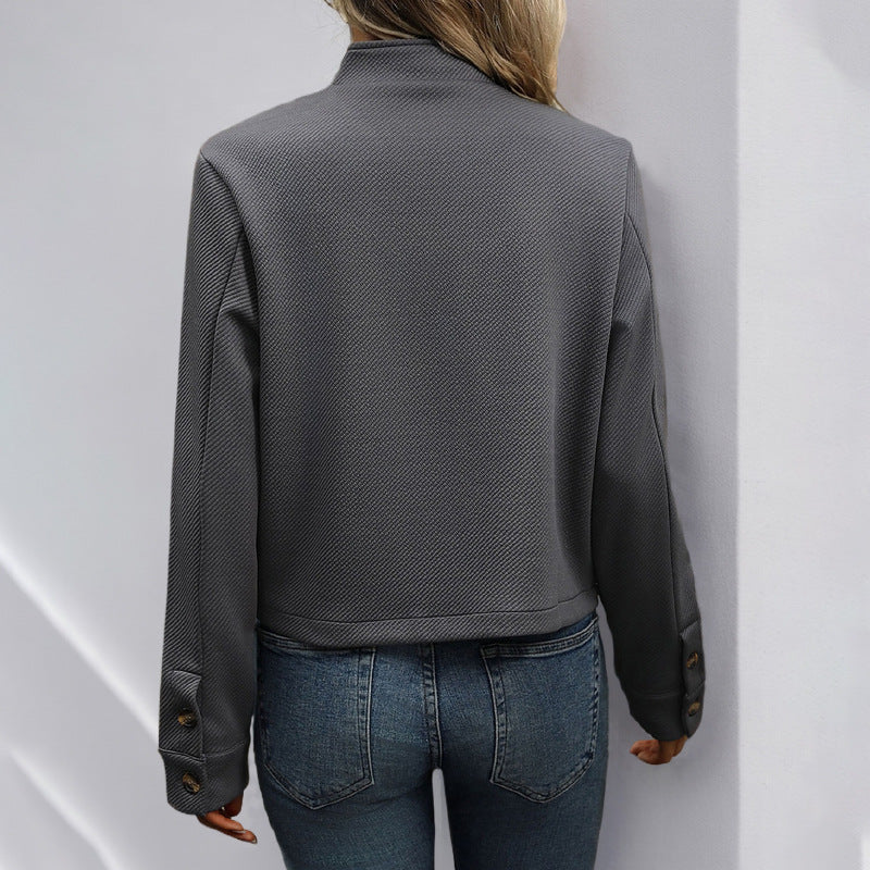 Damen stylische Jacke mit Knopfdetails und modernem Schildkragen Stalluxe