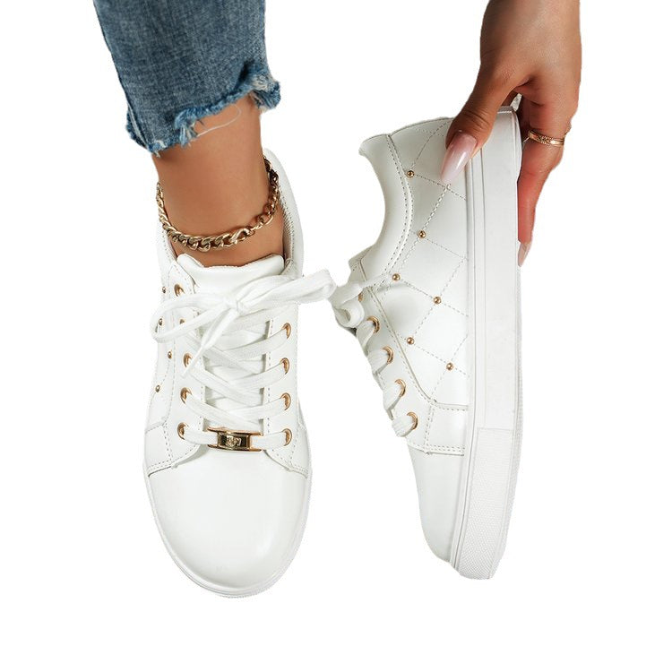 Damen Sportliche Sneakers im eleganten Steppmuster Stalluxe