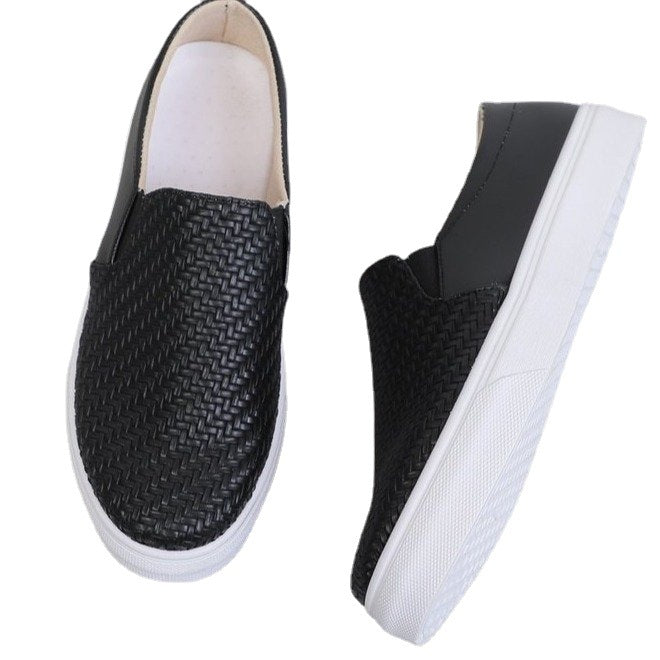 Damen Slip-On Sneakers mit strukturierter Oberfläche und flexiblem Fußbett Stalluxe