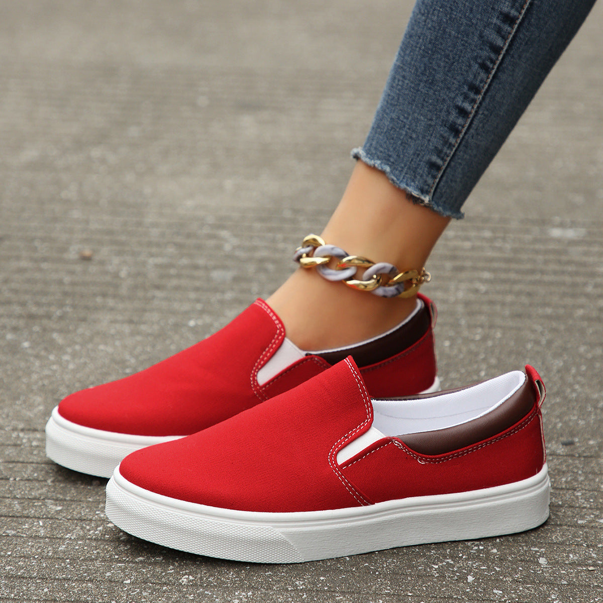 Damen Slip-On Freizeitschuhe mit elastischem Einstieg und rutschfester Sohle Stalluxe