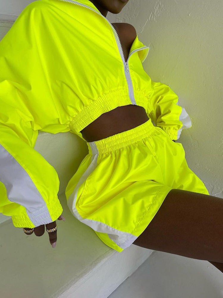 Damen sportliches Freizeit-Set mit atmungsaktivem Oberteil und Shorts Stalluxe