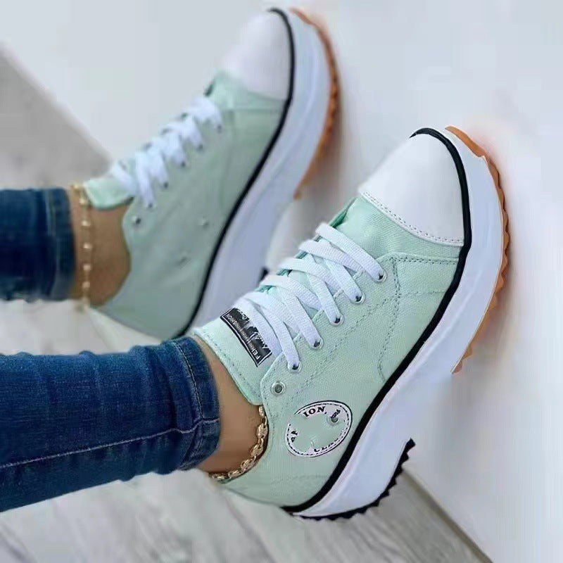 Damen Sportliche Canvas Sneakers im urbanen Design mit Gummisohle Stalluxe