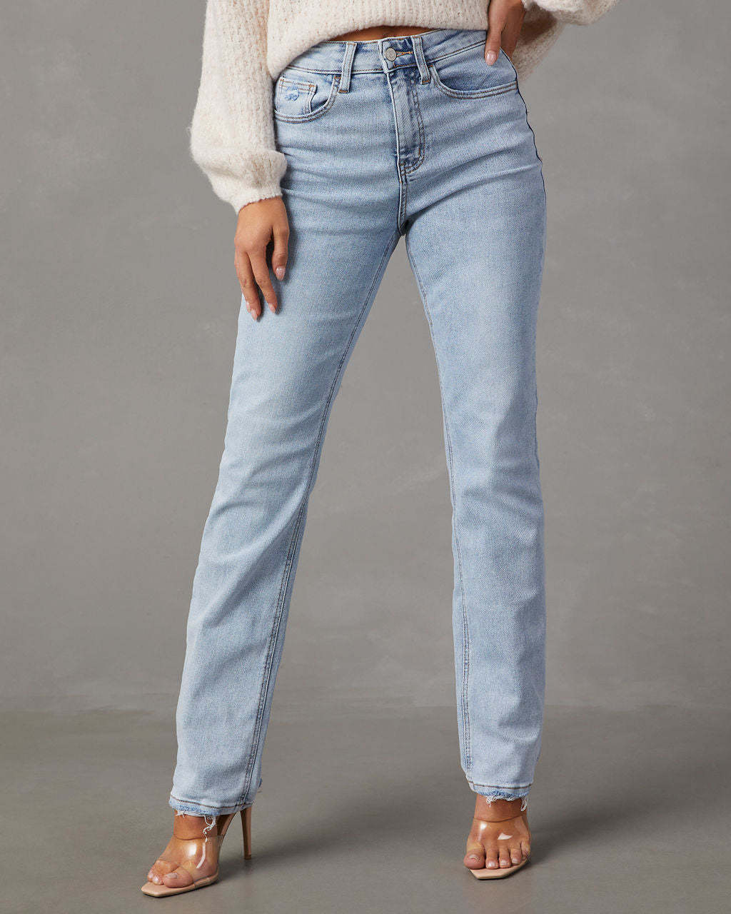 Damen High-Waist Jeans mit lässigem Schnitt und ausgefranstem Saum Stalluxe