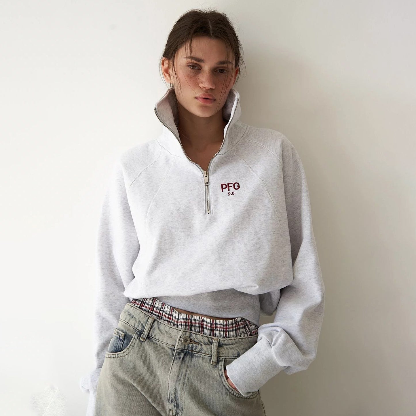Damen Cropped Sweatshirt mit hohem Kragen und Reißverschluss Stalluxe