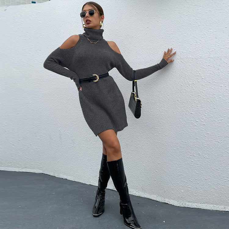 Damen Strickkleid mit schickem Rollkragen und offenen Schultern Stalluxe