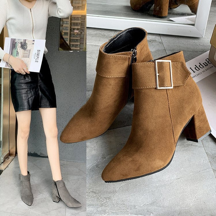 Damen ankle boots mit elegantem Absatz und modischer Schnalle Stalluxe