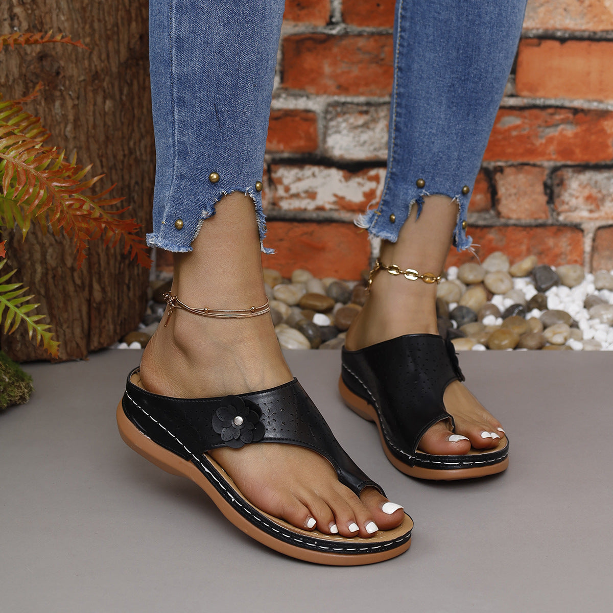 Damen Komfortable und atmungsaktive Sandalen mit modischem Schnitt Stalluxe