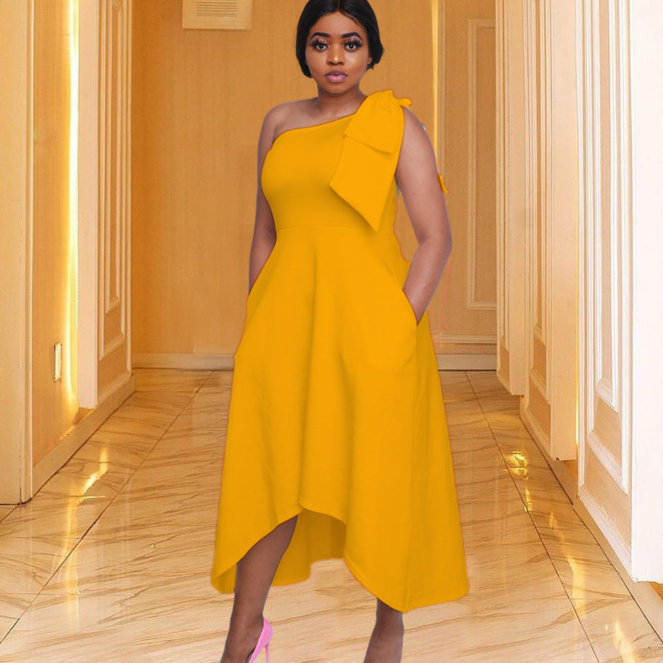 Damen asymmetrisches Cocktailkleid mit einzelnem Schulterträger und Schärpe Stalluxe