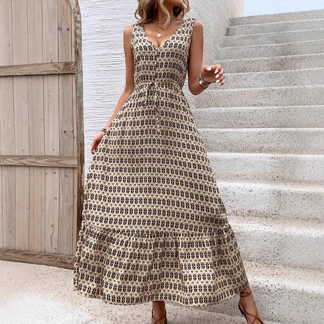 Damen Maxikleid mit verspieltem V-Ausschnitt und Rüschensaum Stalluxe