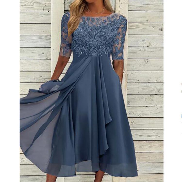 Damen Elegantes Hochzeitskleid mit exquisiter Spitzenverzierung Stalluxe